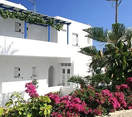Loukia & Studios Aparthotel Naousa (Paros)